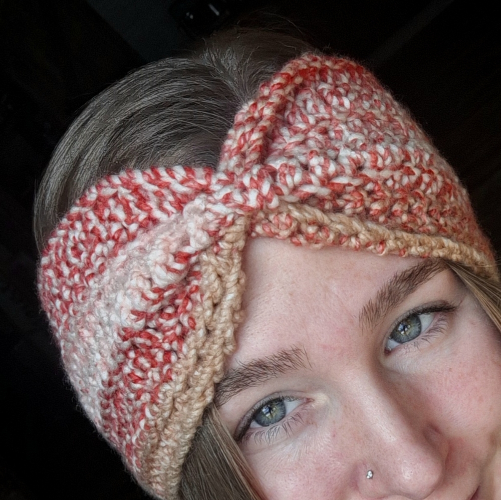 Handmade Crochet Bow Headband - Red and Beige
